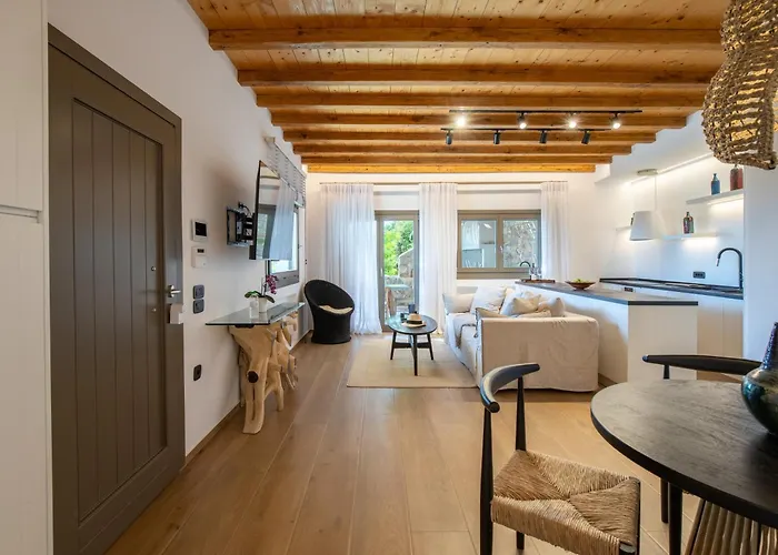 別荘 Acres Luxe, First Floor Haven & Ground Floor Retreat *