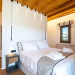펜션 Acres Luxe, First Floor Haven & Ground Floor Retreat *