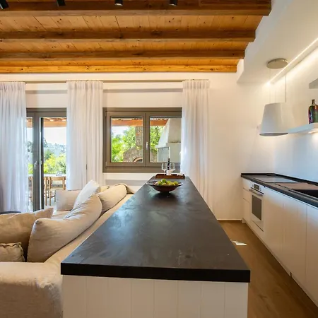 Acres Luxe, First Floor Haven & Ground Floor Retreat