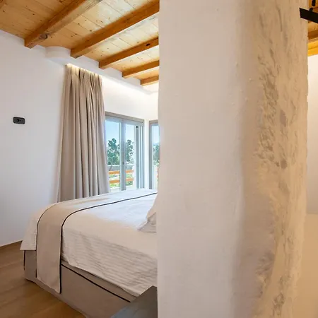 Acres Luxe, First Floor Haven & Ground Floor Retreat * Ano Mera
