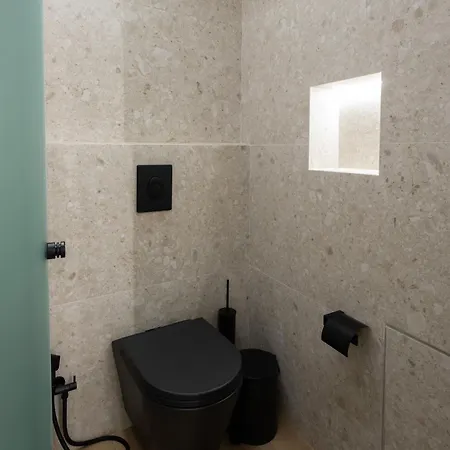 Acres Luxe, First Floor Haven & Ground Floor Retreat