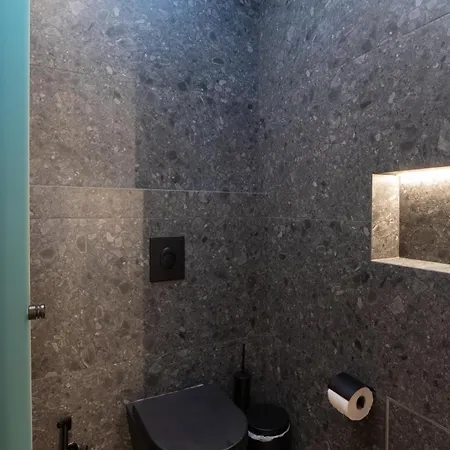 Holiday home Acres Luxe, First Floor Haven & Ground Floor Retreat Ano Mera