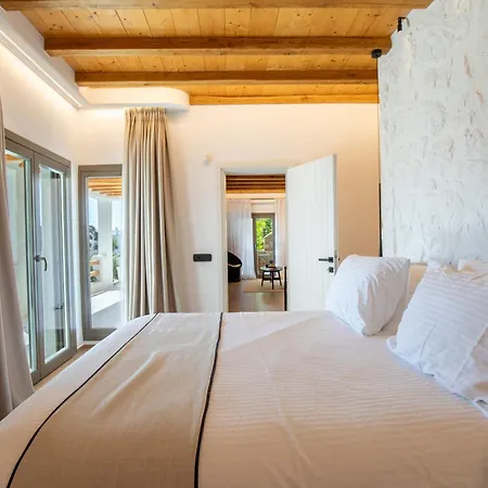 Tatil Evi Acres Luxe, First Floor Haven & Ground Floor Retreat